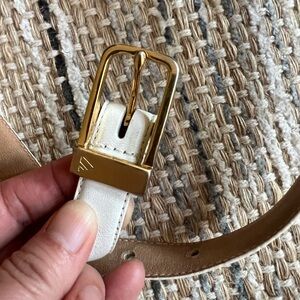Liz Claiborne Cream Leather Belt with Gold Buckle